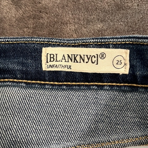 Blank denim mini skirt, size 25 - Picture 2 of 4